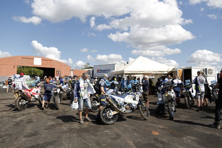 Es geht endlich los: Die Rallye Dakar 2017 wurde erstmals in Paraguay gestartet 