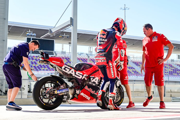 Pedro Acosta nutzt die Testzeit vor seinem MotoGP-Renndebüt in knapp drei Wochen