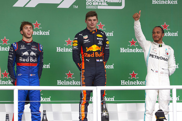 Lewis Hamilton in Brasilien mit Pierre Gasly und Max Verstappen