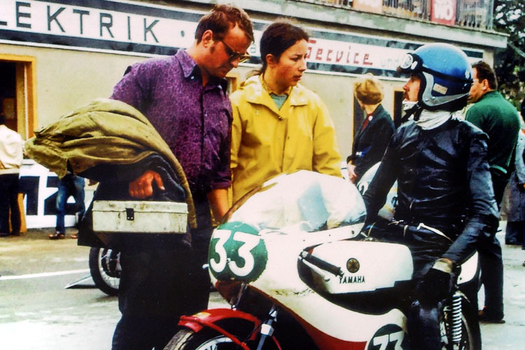 Heinz Schmid (CH) gewann 1971 auf dem Schleizer Dreieck das Rennen der 250ccm-Klasse 