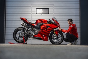 Panigale V2 MM93)