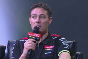 CEO bei VR46: Gianluca Falcioni)