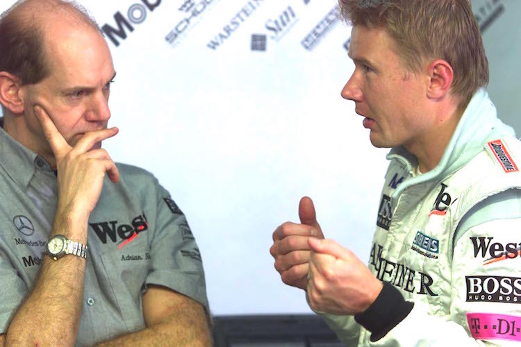 Adrian Newey und Mika Häkkinen 2000