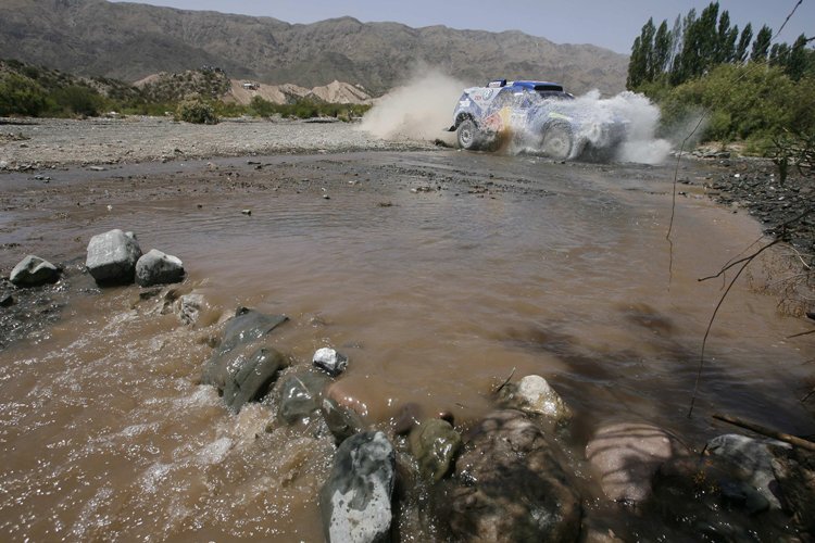 Sainz hat seinen ersten Dakar-Sieg noch nicht sicher