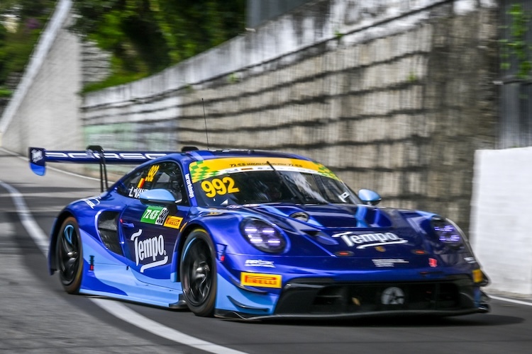 Laurens-Vanthoor-Bestzeit-und-Unfall-in-Macau