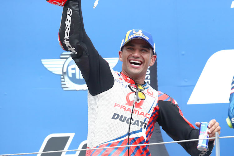 Der 23-jährige Spanier beendete bereits seinem sechsten MotoGP-Einsatz in Spielberg als Sieger 
