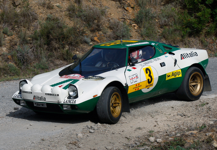Der Lancia Stratos im Alitalia-Look: Nur fliegen ist schöner