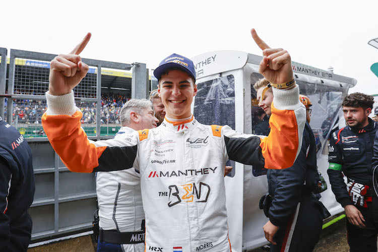 Youngster Morris Schuring gewann 2024 mit Manthey die 24h Le Mans