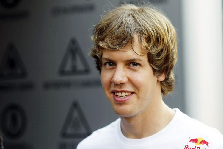 Vettel kann wieder lachen und will angreifen
