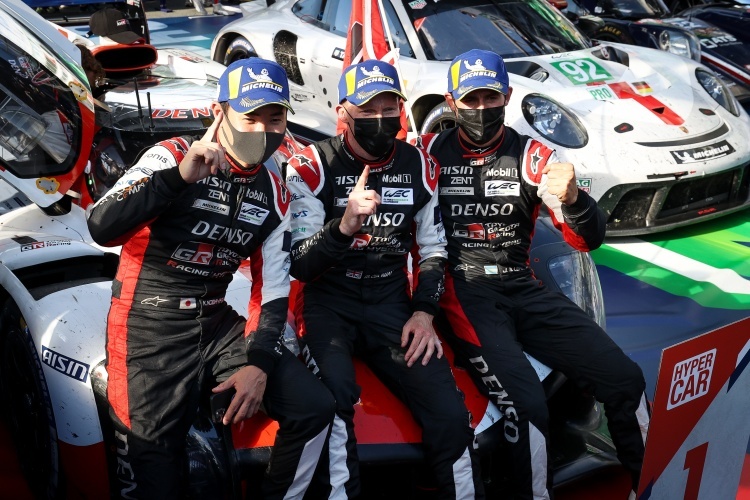 Gewinner der 6h von Monza: (v.li.) Kamui Kobayashi, Mike Conway und José María López