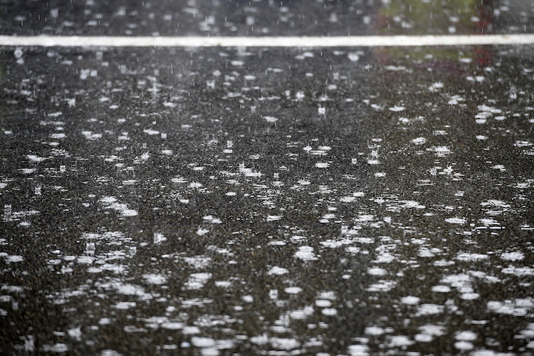 Regen in der Lausitz: Rennen zu gefährlich?
