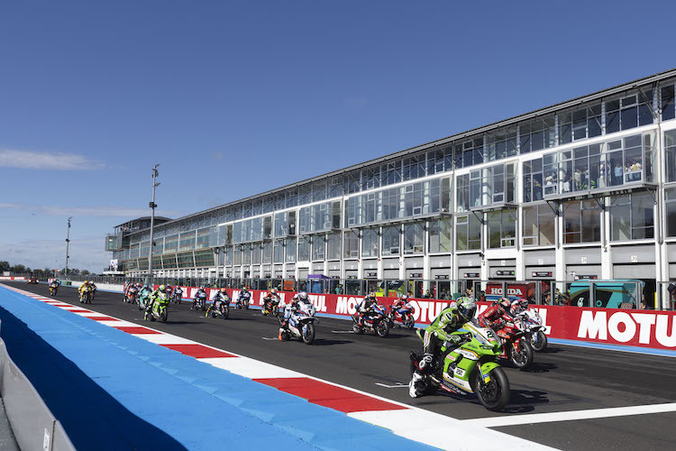 Willkommen zum Rennen in Magny-Cours