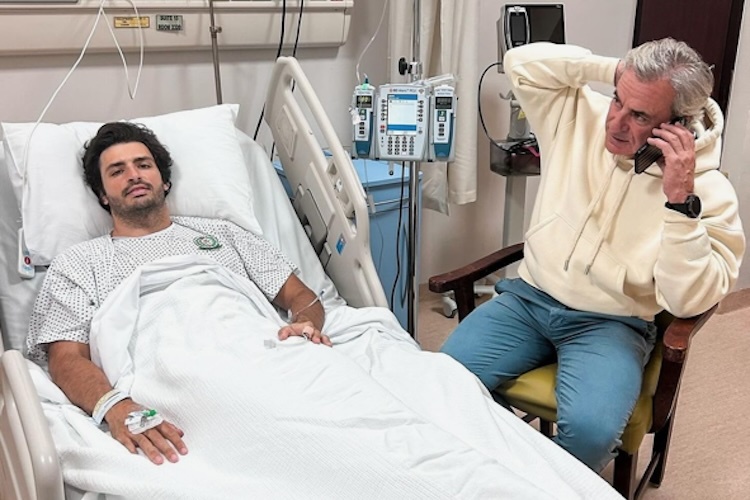 Papa Sainz ist bei Carlos am Krankenbett
