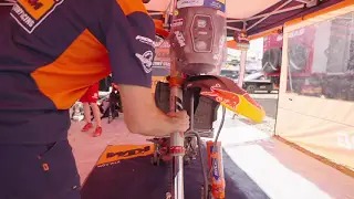 Dakar Moto 2023 - Full Service für Toby Price's Red Bull Factory Racing 450 Rally Bike