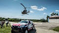 Opel Dakar Team 2015 - Auto vs. Helikopter